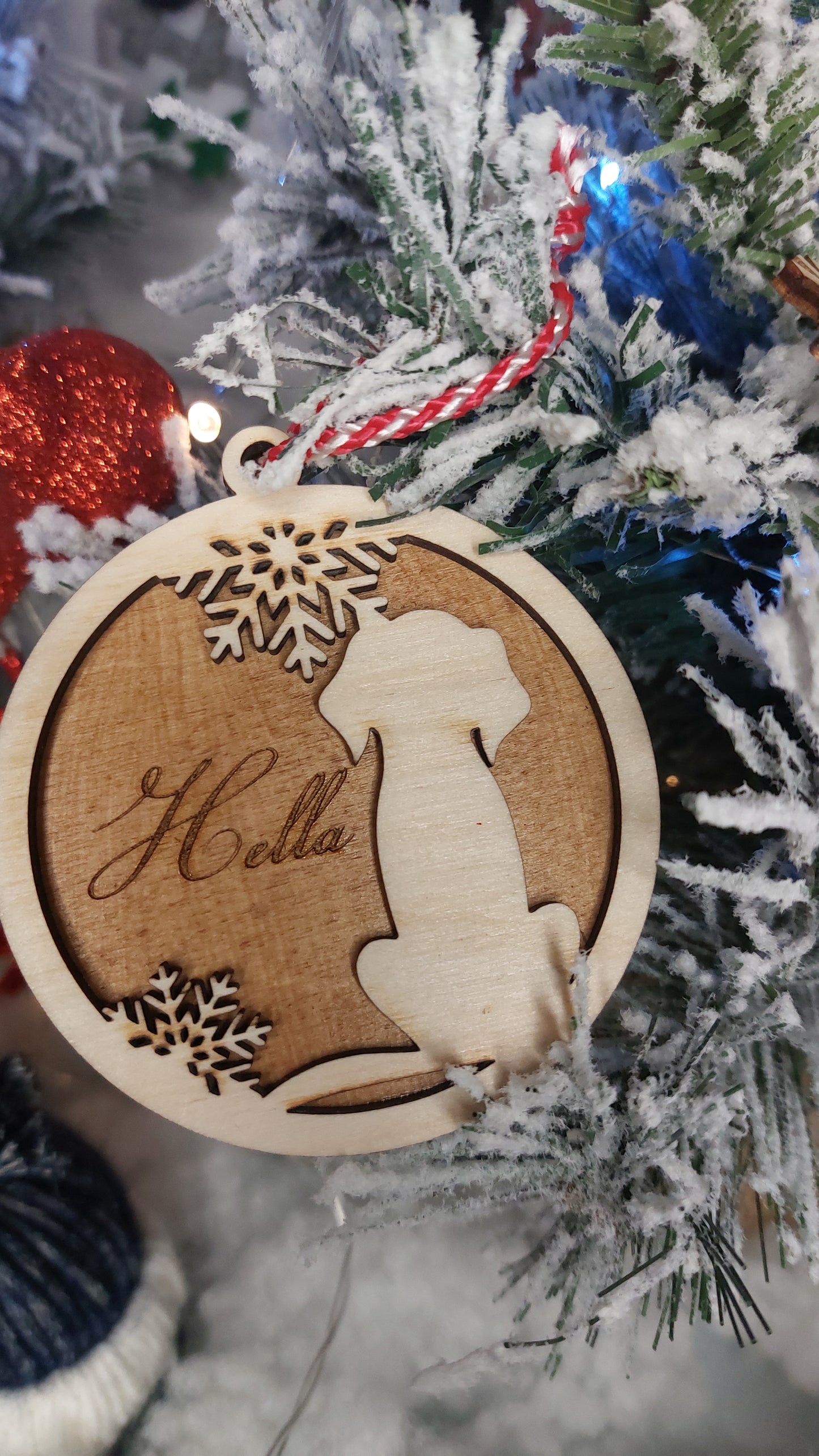 Boule de Noël en bois personnalisée animaux de compagnie , chien et chat