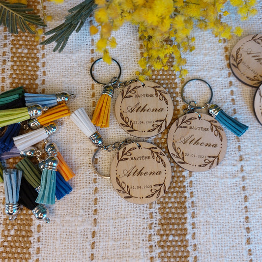 Porte clé en bois rond, cadeau invité mariage Modèle Oliviers